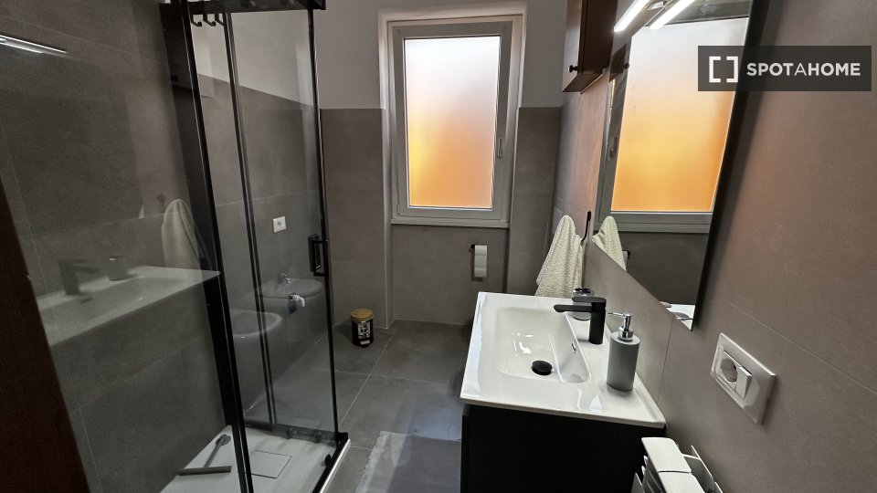 Camera doppia Roma, 2 camere, 90m² — foto 4