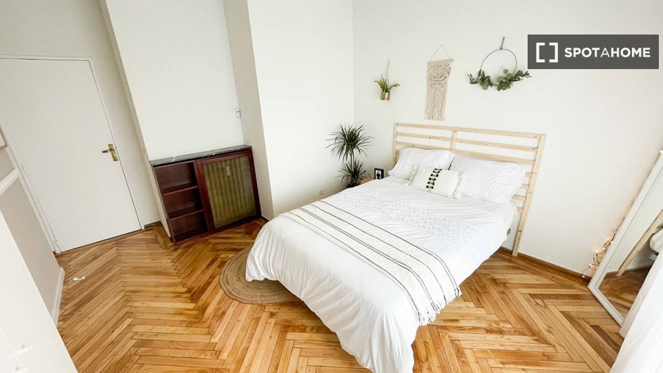 Double room Madrid, 7 beds — photo 19