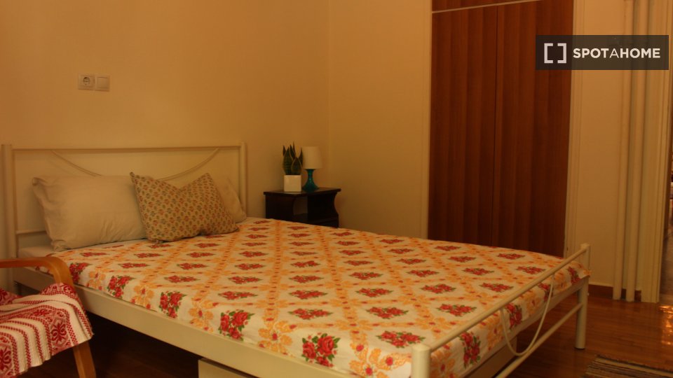 Apartment Athens, 1 bed, 64m² — photo 11