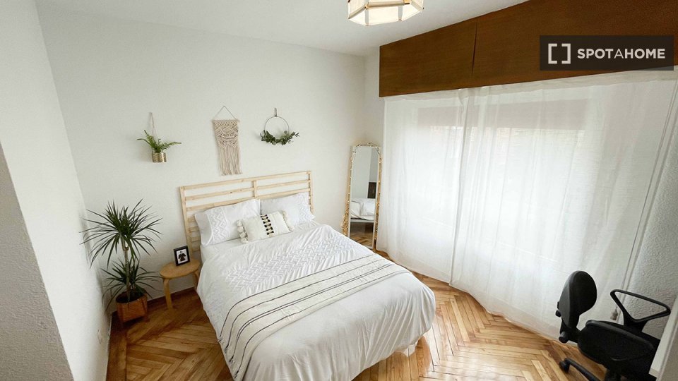 Double room Madrid, 7 beds — photo 10