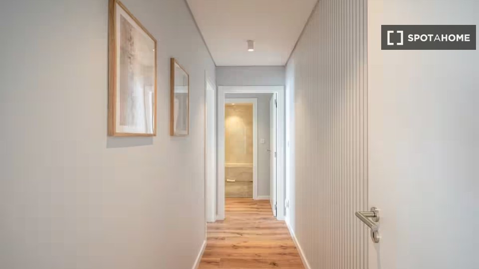 Apartment Lisbon, 2 beds — photo 3