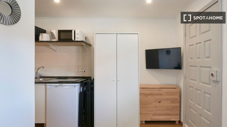 Apartment mono Lisbon — photo 10