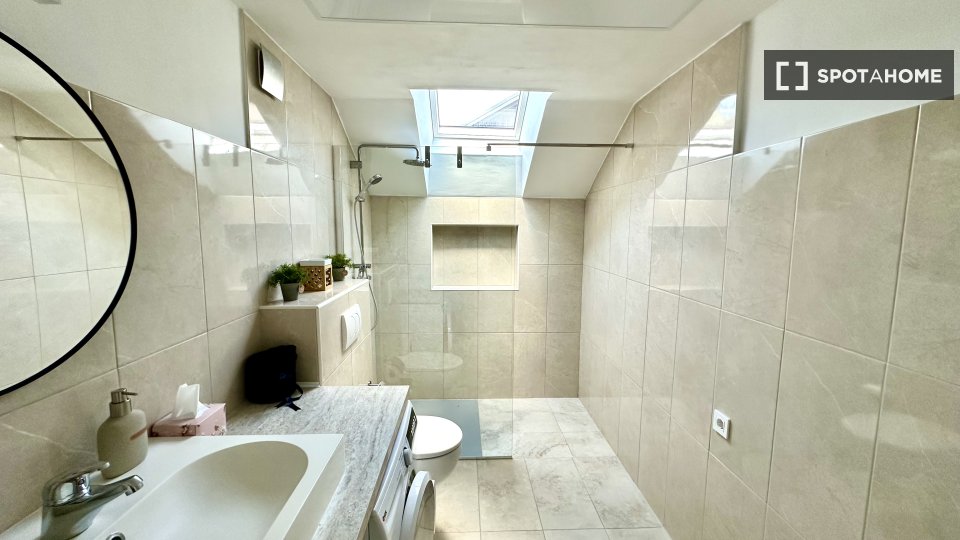Apartment Ljubljana, 3 beds, 85m² — photo 14