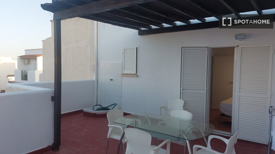 Apartment Almeria, 2 beds — photo 10