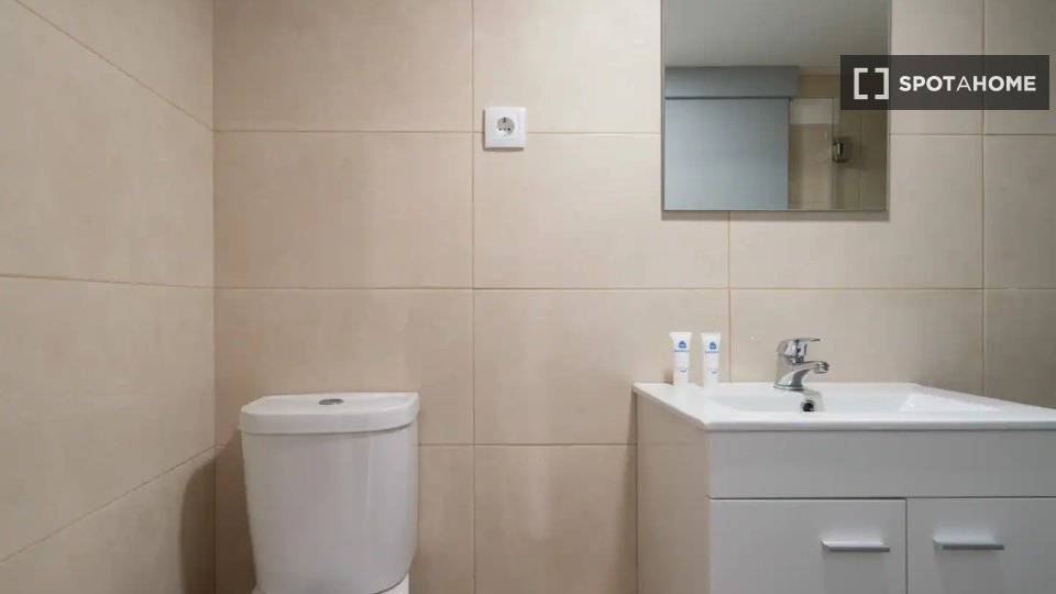 Apartment Porto, 5 beds — photo 9