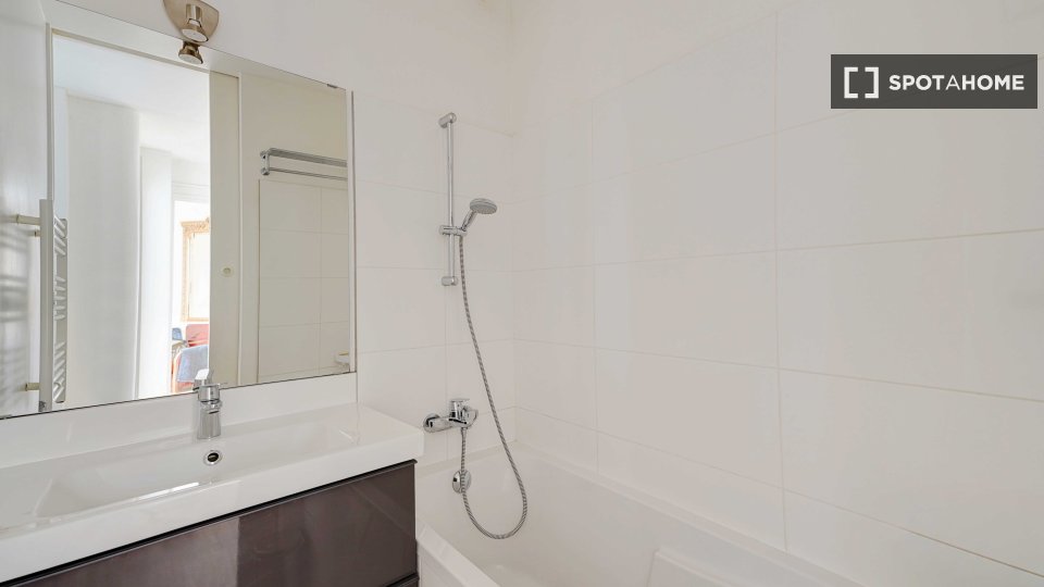 Apartment mono Paris, 70m² — photo 11