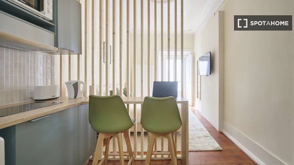 Apartment mono Lisbon — photo 15
