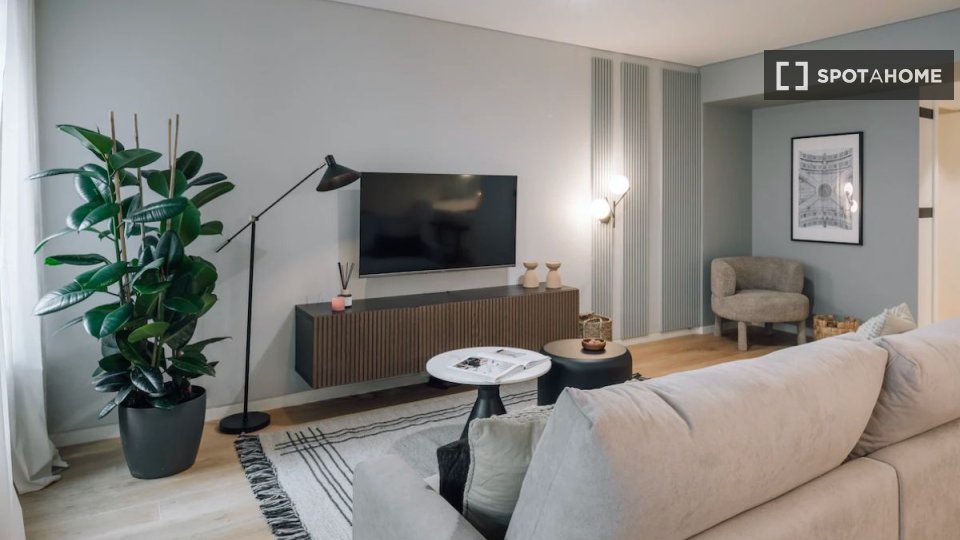 Apartment Lisbon, 3 beds — photo 8