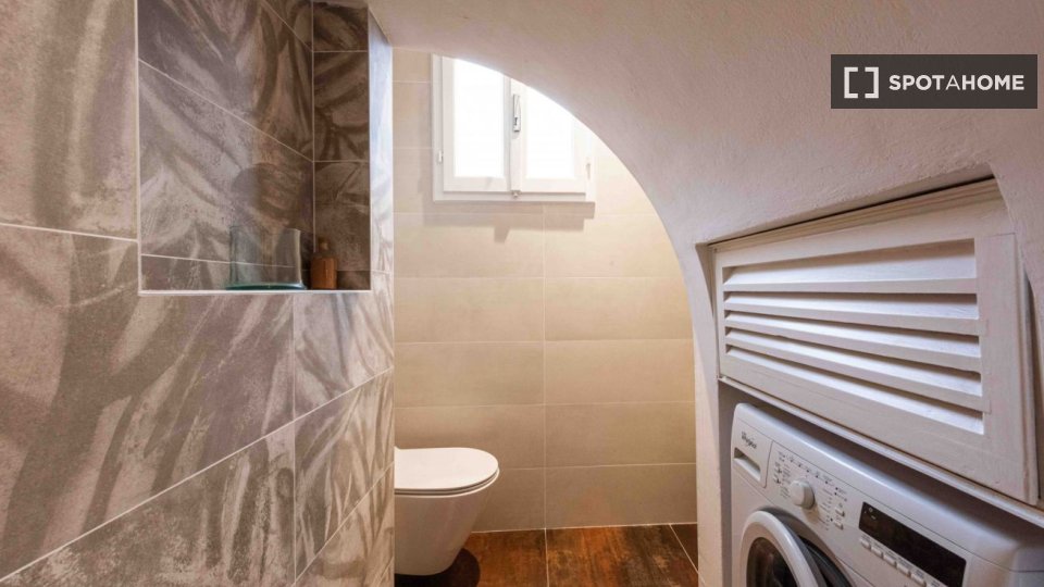 Apartment Florence, 1 bed — photo 15