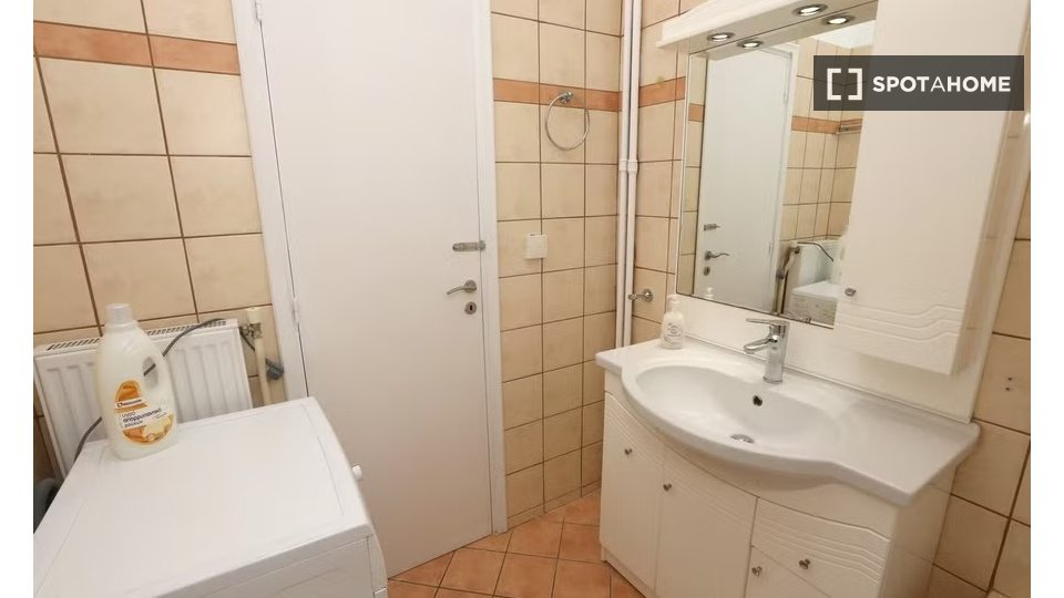 Double room Athens, 4 beds — photo 6