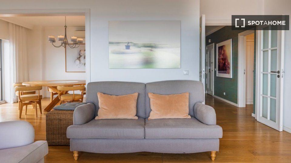 Apartment Lisbon, 3 beds — photo 16