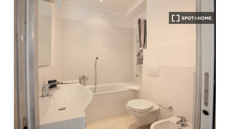 Apartment Milan, 2 beds, 85m² — photo 18