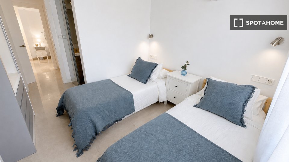 Apartment Alicante, 2 beds — photo 10