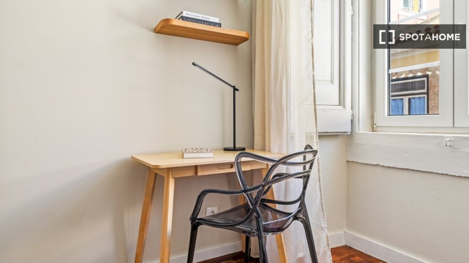 Double room Lisbon, 10 beds — photo 12