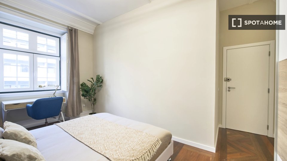 Double room Lisbon, 10 beds — photo 14