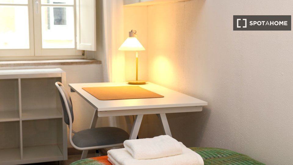 Apartment Lisbon, 2 beds, 50m² — photo 7