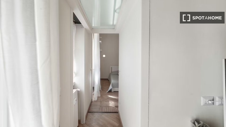 Apartment Milan, 1 bed, 65m² — photo 3