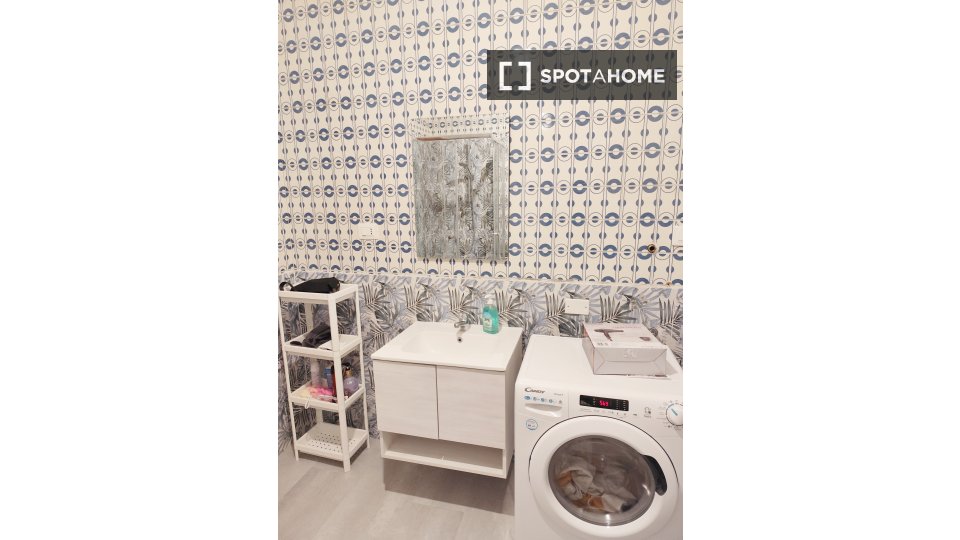 Double room Bologna, 8 beds, 150m² — photo 7