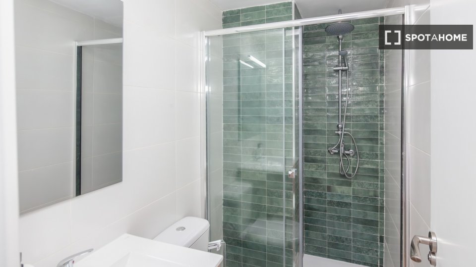 Double room Valencia, 4 beds — photo 18