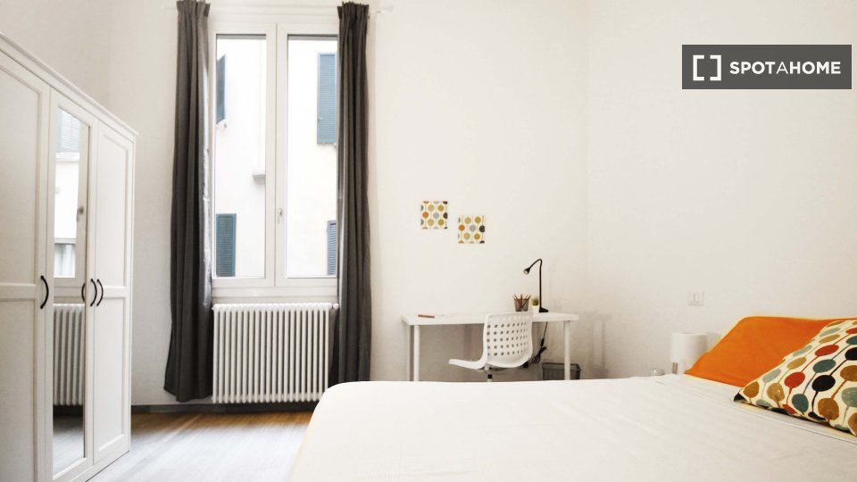 Double room Bologna, 4 beds — photo 6