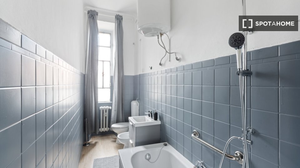Double room Milan, 2 beds, 84m² — photo 5