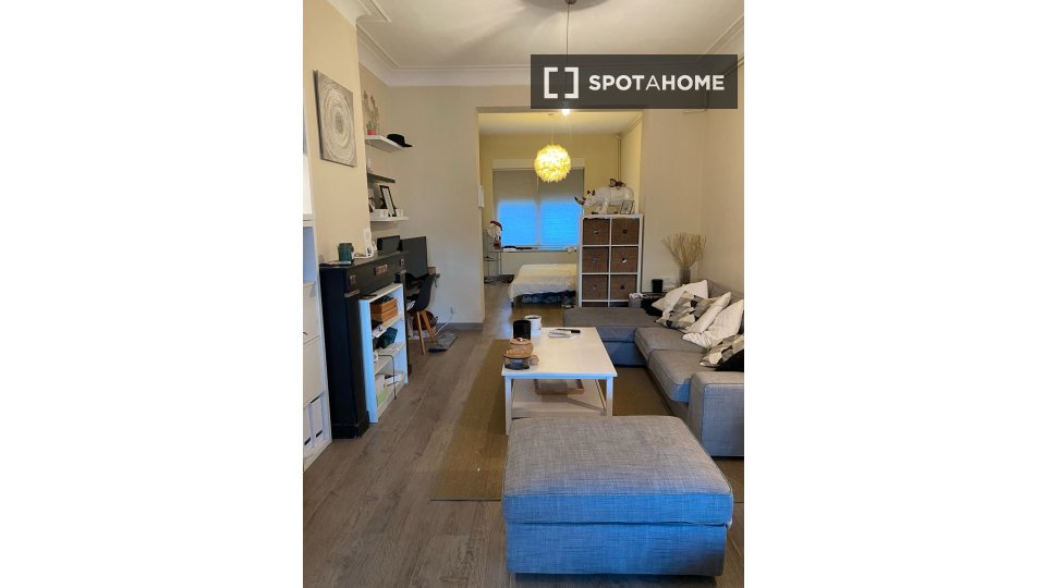 Apartment Brussels, 1 bed, 77m² — photo 5