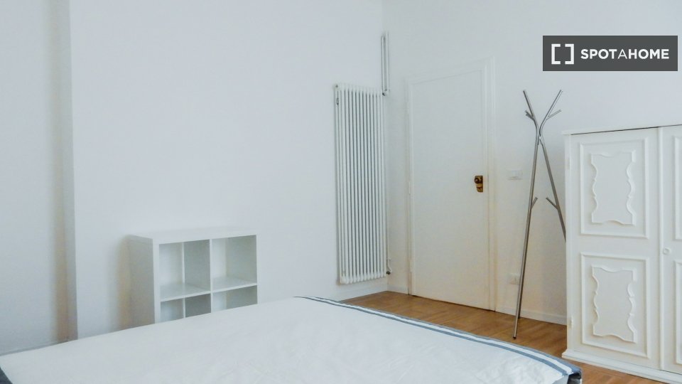 Double room Trento, 4 beds — photo 11