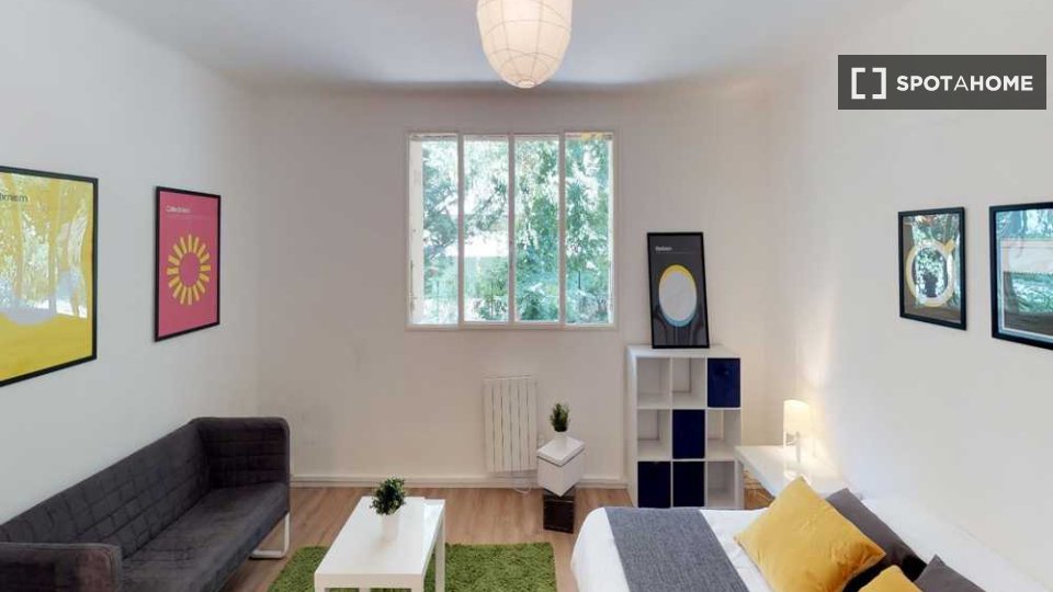 Double room Montpellier, 5 beds, 90m² — photo 8