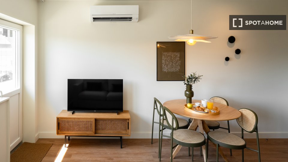 Apartment mono Porto, 29m² — photo 2