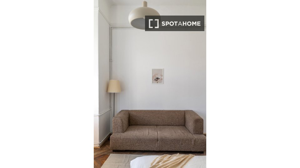 Double room Budapest, 3 beds — photo 14