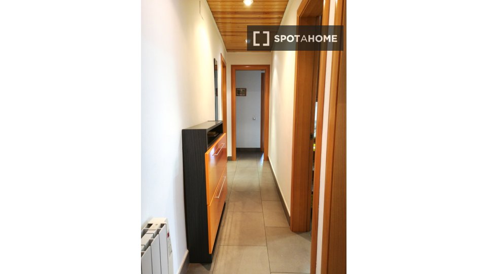 Apartment Barcelona, 3 beds, 90m² — photo 3