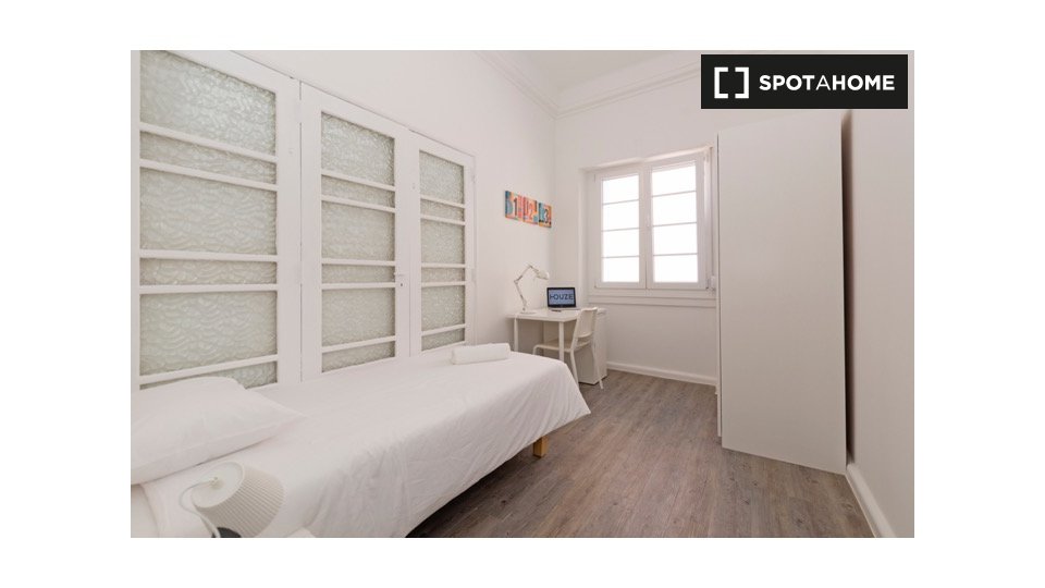 Double room Lisbon, 11 beds — photo 3