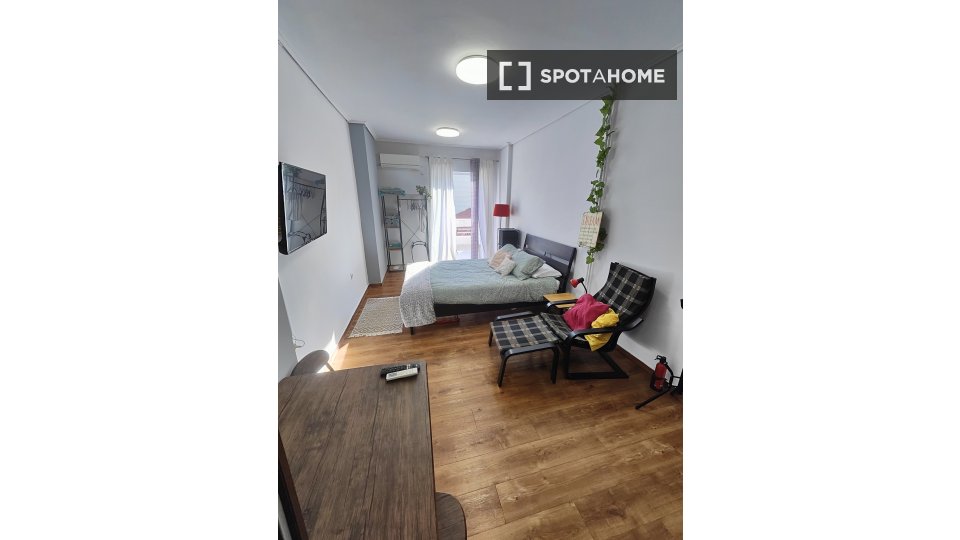 Apartment mono Athens, 37m² — photo 8