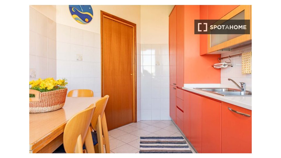 Double room Milan, 4 beds, 80m² — photo 13