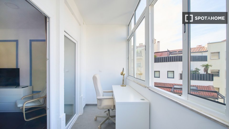 Double room Lisbon, 8 beds — photo 65