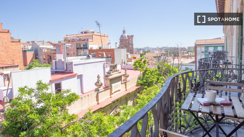 Double room Barcelona, 4 beds, 90m² — photo 19