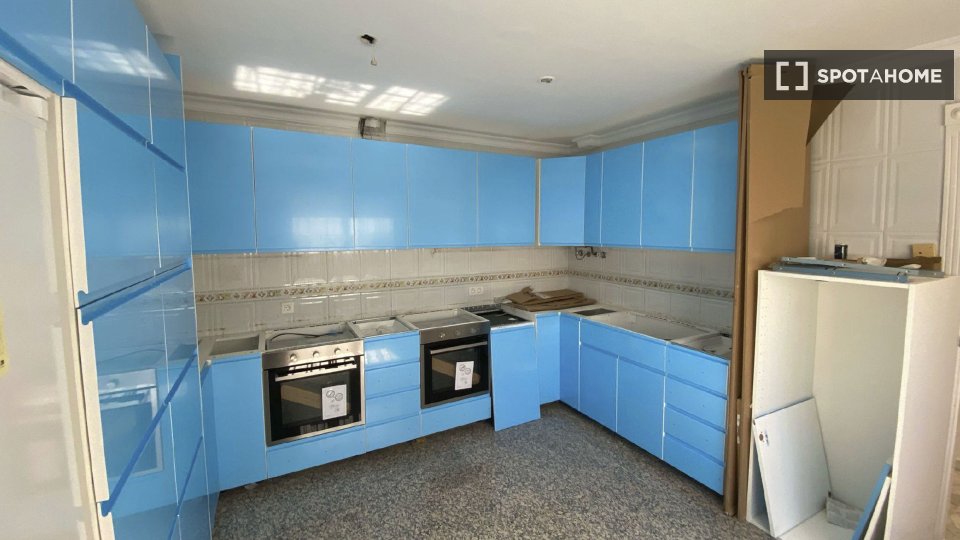 Double room Malaga, 9 beds, 370m² — photo 8