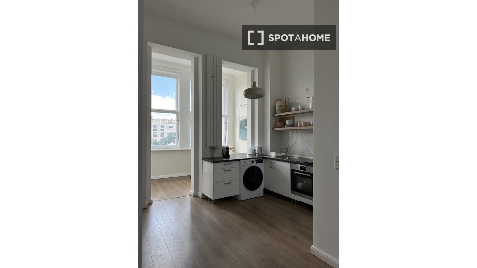 Apartment Berlin, 2 beds, 56m² — photo 14