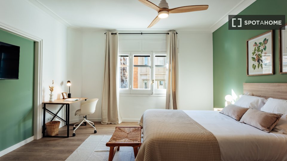 Double room Barcelona, 8 beds, 207m² — photo 16