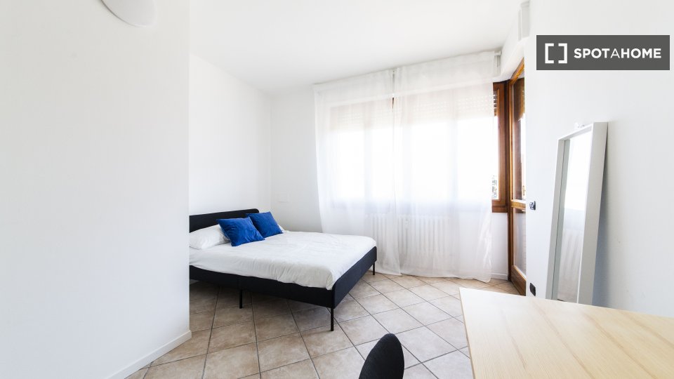 Double room Milan, 4 beds — photo 1