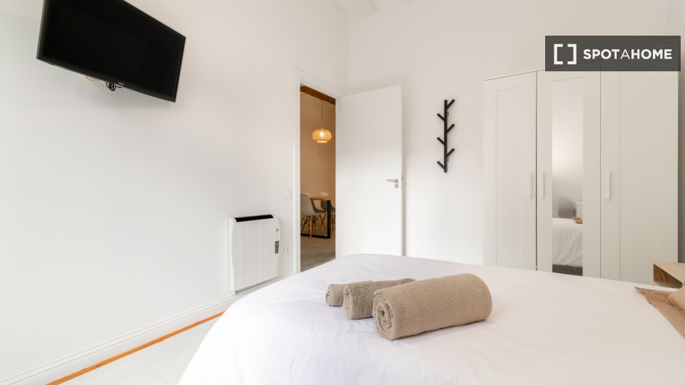 Chambre double Barcelone, 5 chambres — photo 10