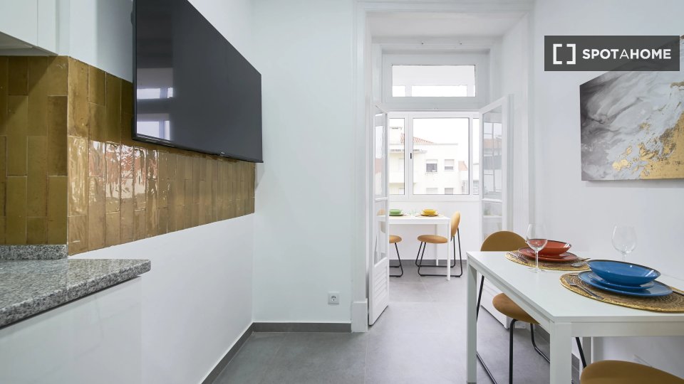 Double room Lisbon, 7 beds — photo 19
