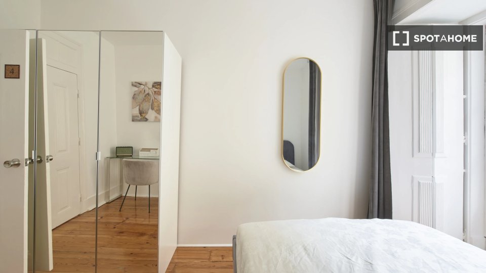 Double room Lisbon, 8 beds — photo 12