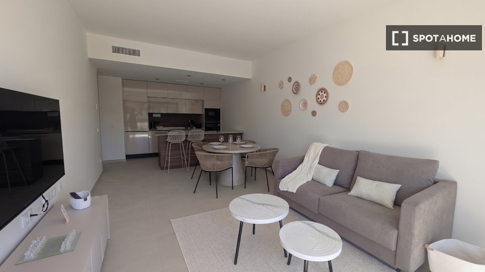 Apartment Alicante, 2 beds — photo 9