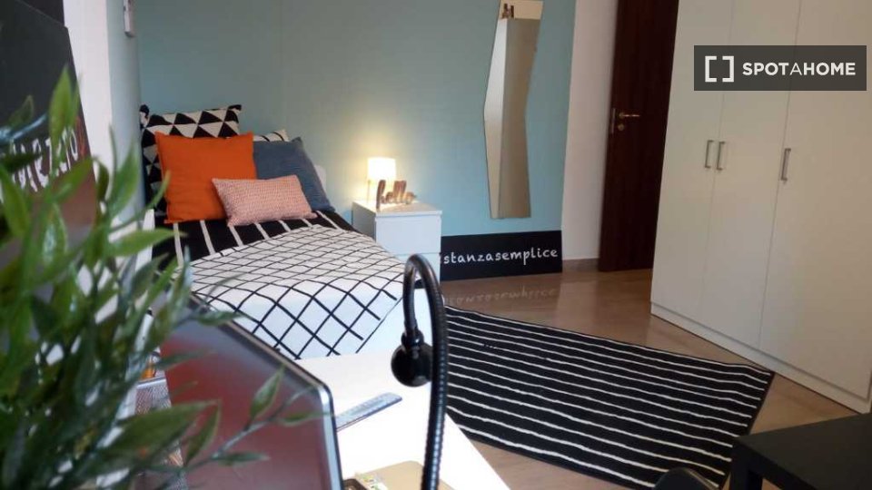Double room Brescia, 6 beds — photo 10