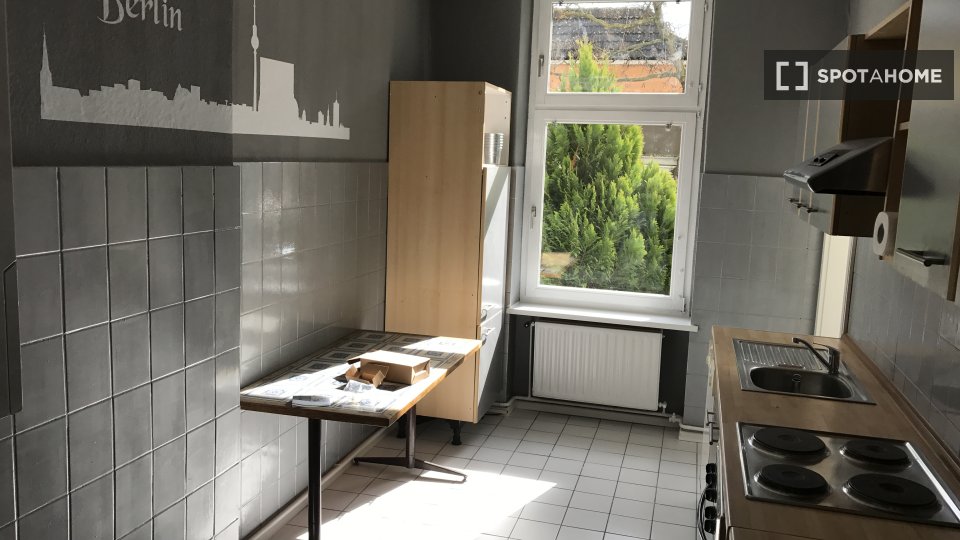 Apartment Berlin, 4 beds, 90m² — photo 5