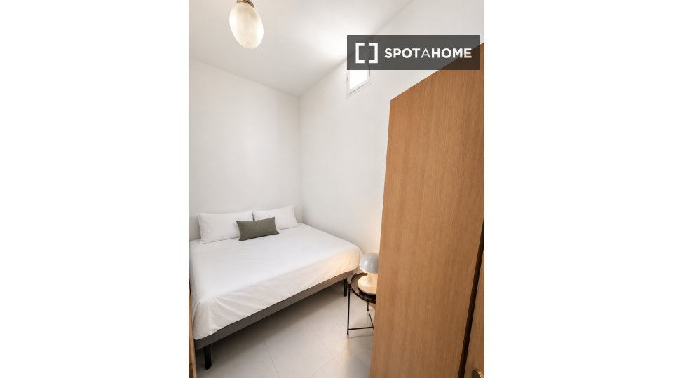 Apartment Madrid, 4 beds, 100m² — photo 3