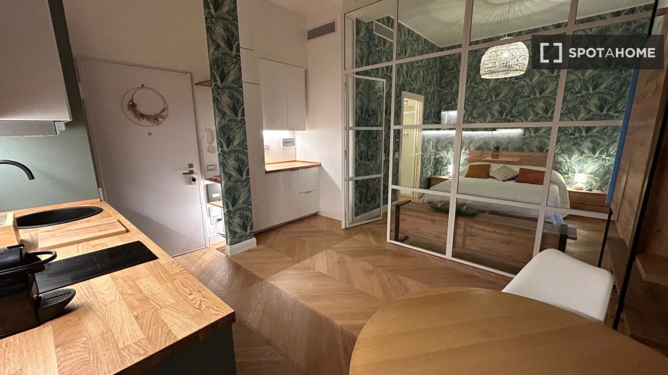 Apartment Milan, 1 bed — photo 1