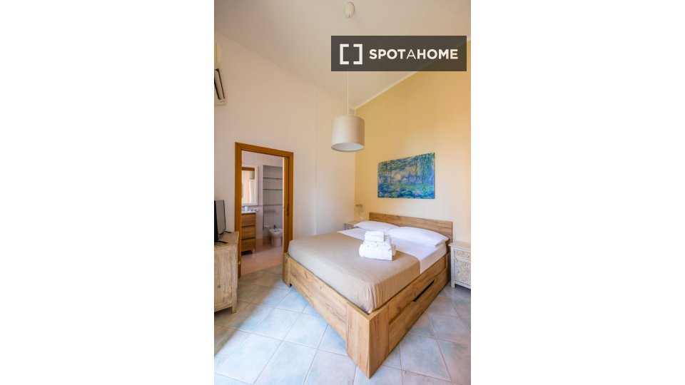 Apartment Naples, 2 beds, 83m² — photo 12
