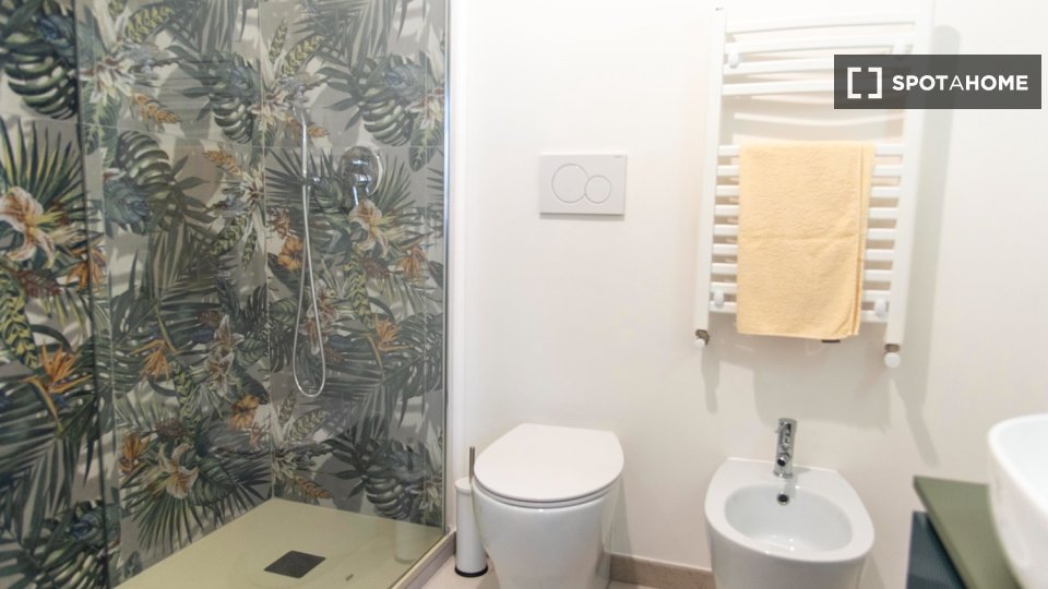 Double room Rome, 4 beds — photo 10